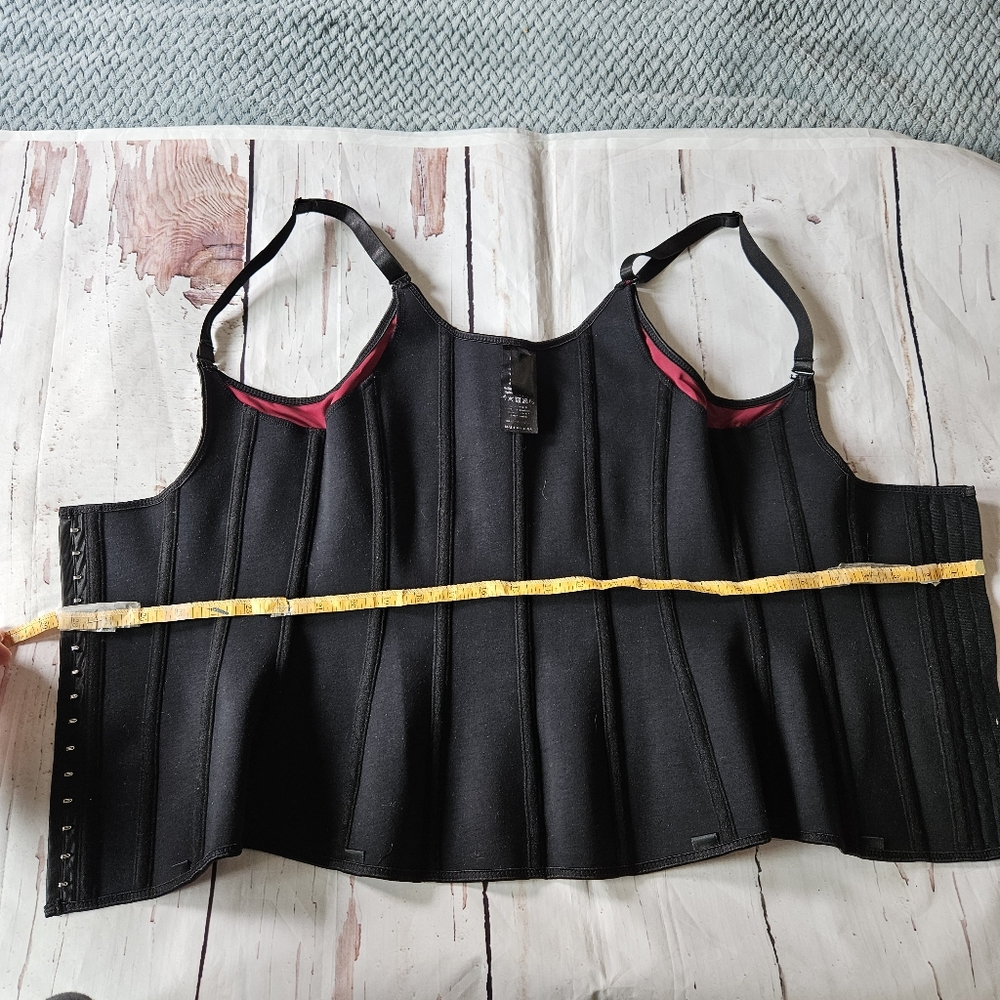 Corset Story Women's Black and Burgandy Corset Size M/L - Picture 14 of 14